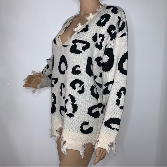 Amaryllis Distressed cheetah sweater - Picture 5 of 8